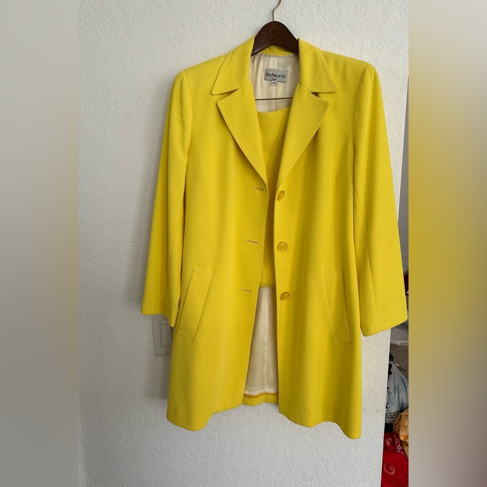 Sharagano Bright Yellow Women's Blazer